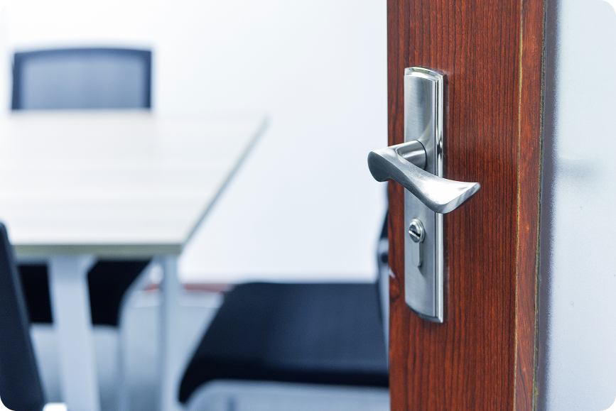 Hardware & Fixtures
