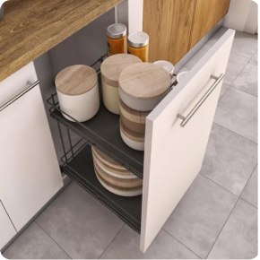Kitchen & Storage